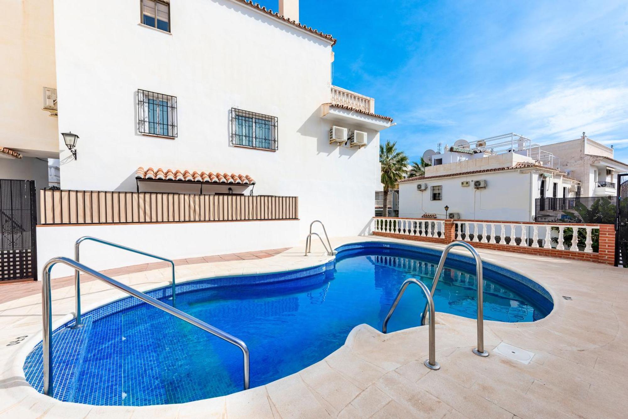 Appartement Nerja Centro, Playa Carabeo Extérieur photo